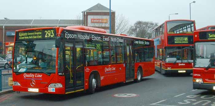 Epsom Coaches Mercedes Citaro MCL3